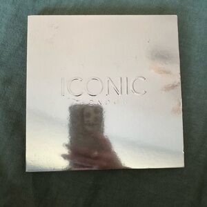 Iconic London - Eyeshadow Pallete